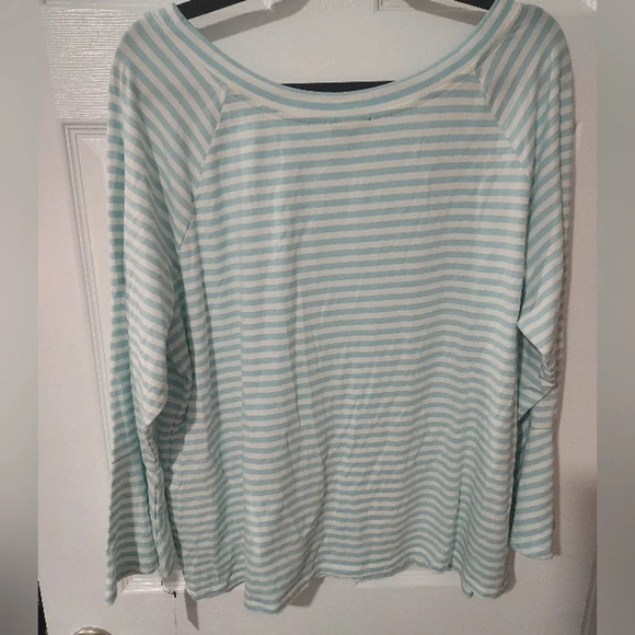 NWT Talbots Woman Blue and White Striped Long Bell Sleeves in Size 2X - Picture 10 of 11